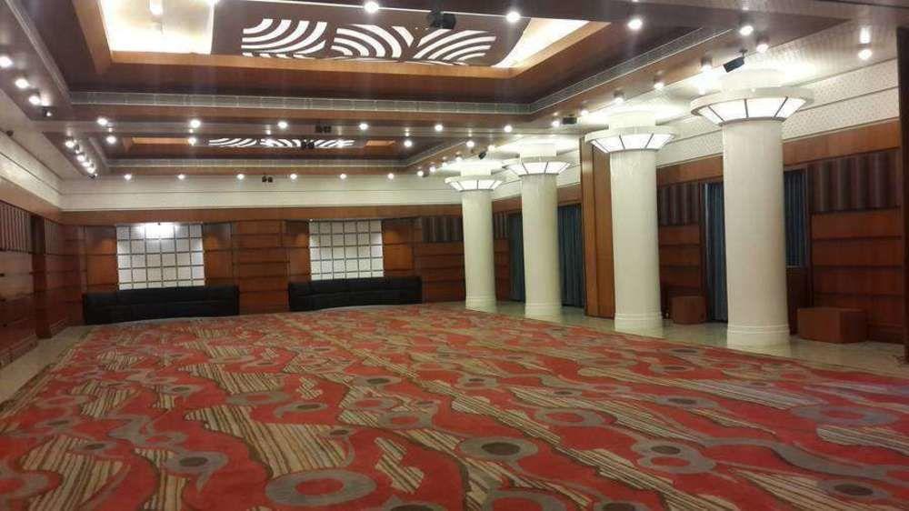 Vishwaratna Hotel Guwahati Buitenkant foto