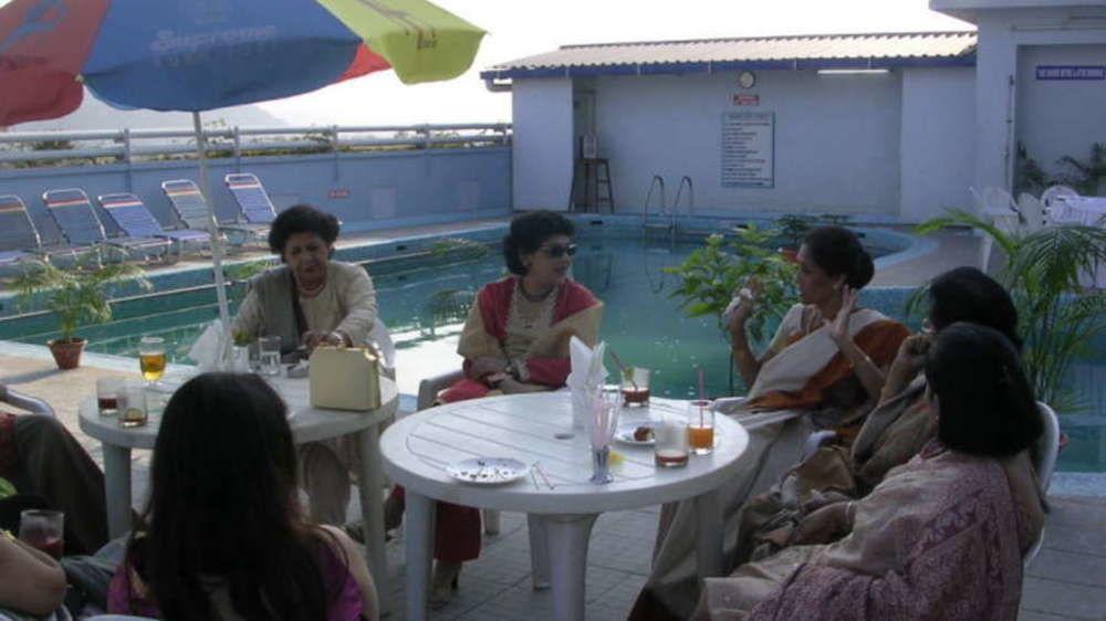 Vishwaratna Hotel Guwahati Buitenkant foto